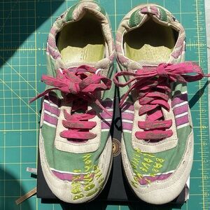 Custo Barcelona Tennis Shoes with Embroidery & Custo Laces Size 9